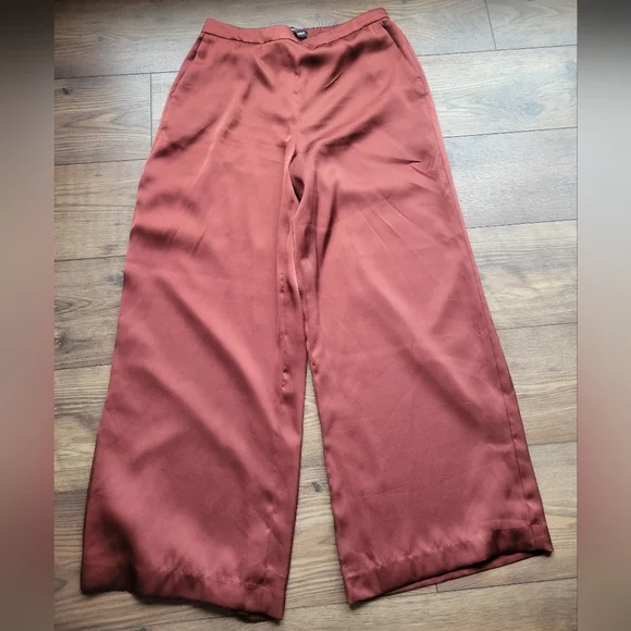 Express Rust Colored Super High Waisted Satin Feel Wide Leg Pant Large - Picture 2 of 6